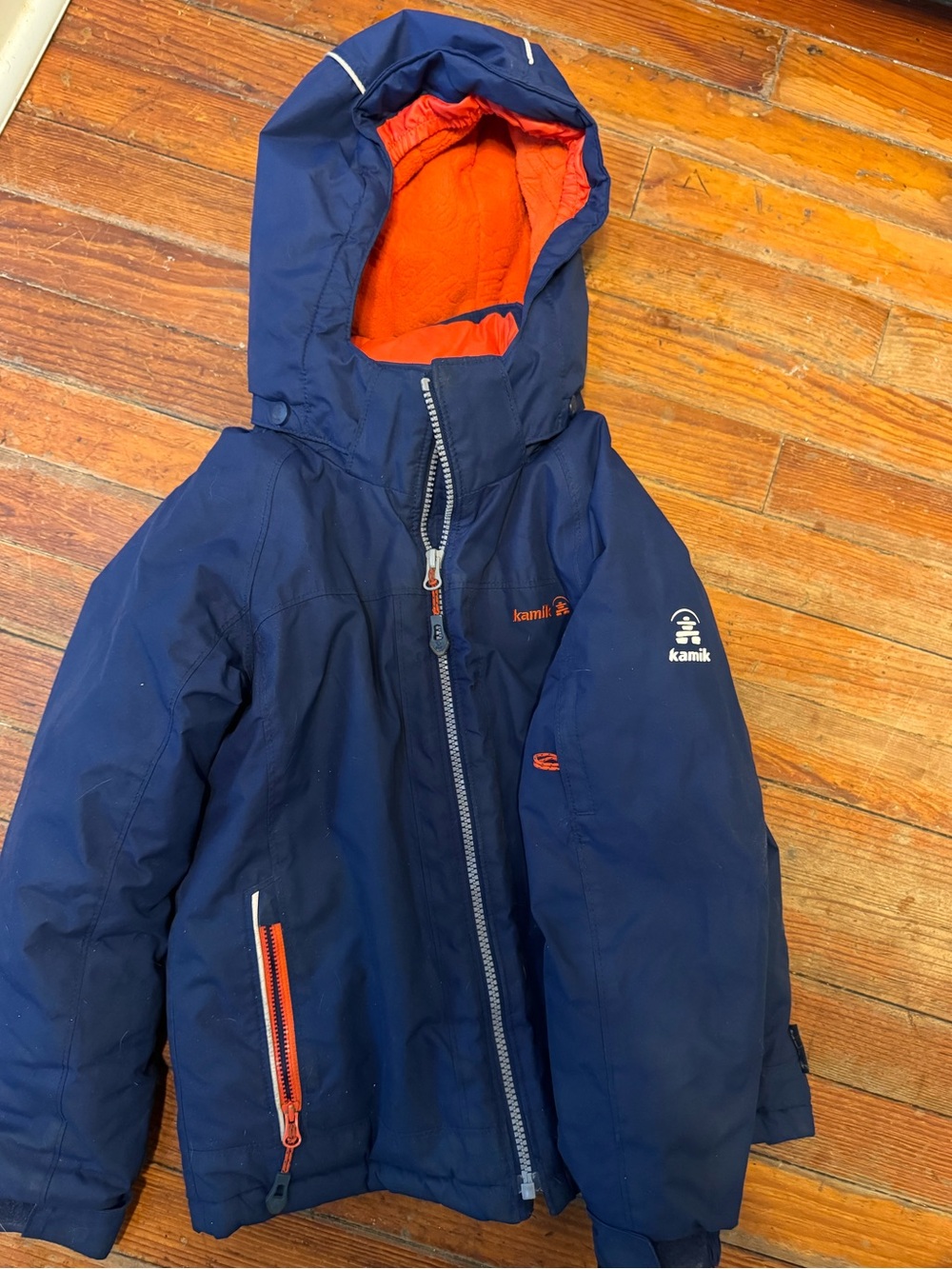 New without tags kamik ski jacket Navy Jacket with Orange Lining Hood size 6 kid